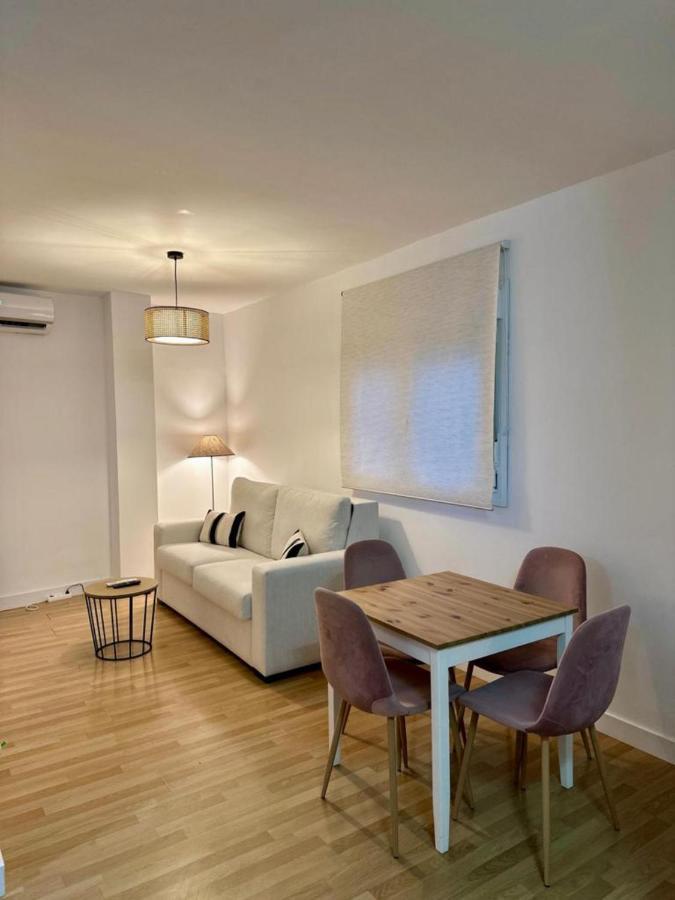 Santa Lucia 1 Bedroom Apartment Malaga Zewnętrze zdjęcie