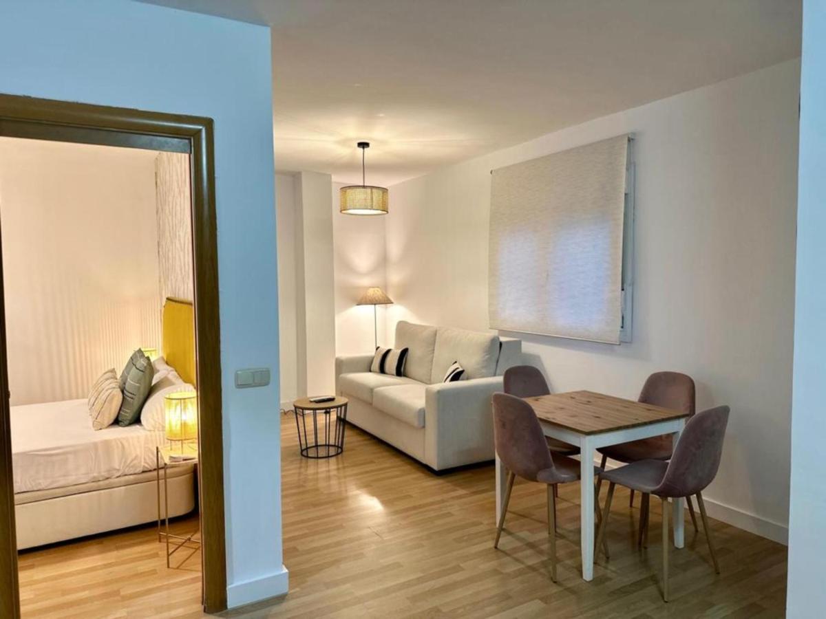 Santa Lucia 1 Bedroom Apartment Malaga Zewnętrze zdjęcie